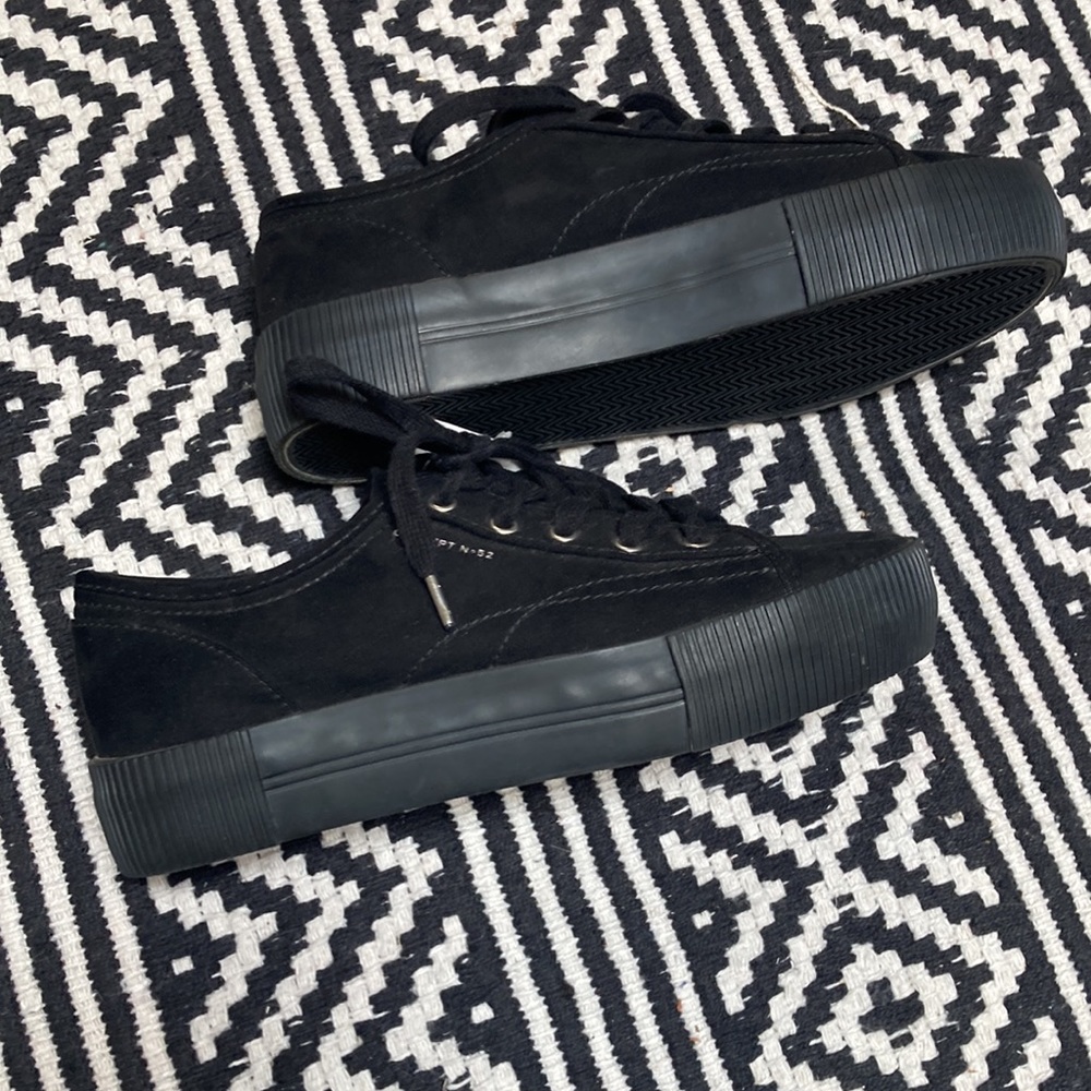 NWT platform shoes